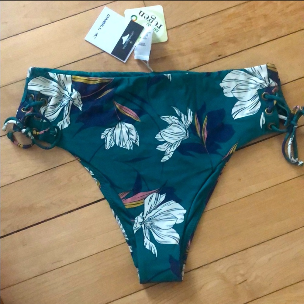 O’Neill medium rise bikini bottom